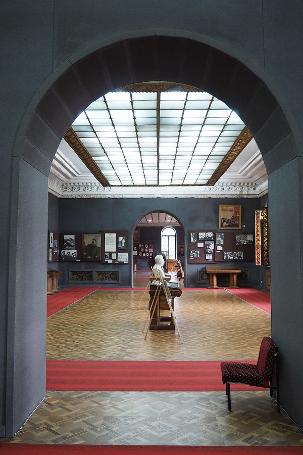 Part of the museum, distracted by the interior